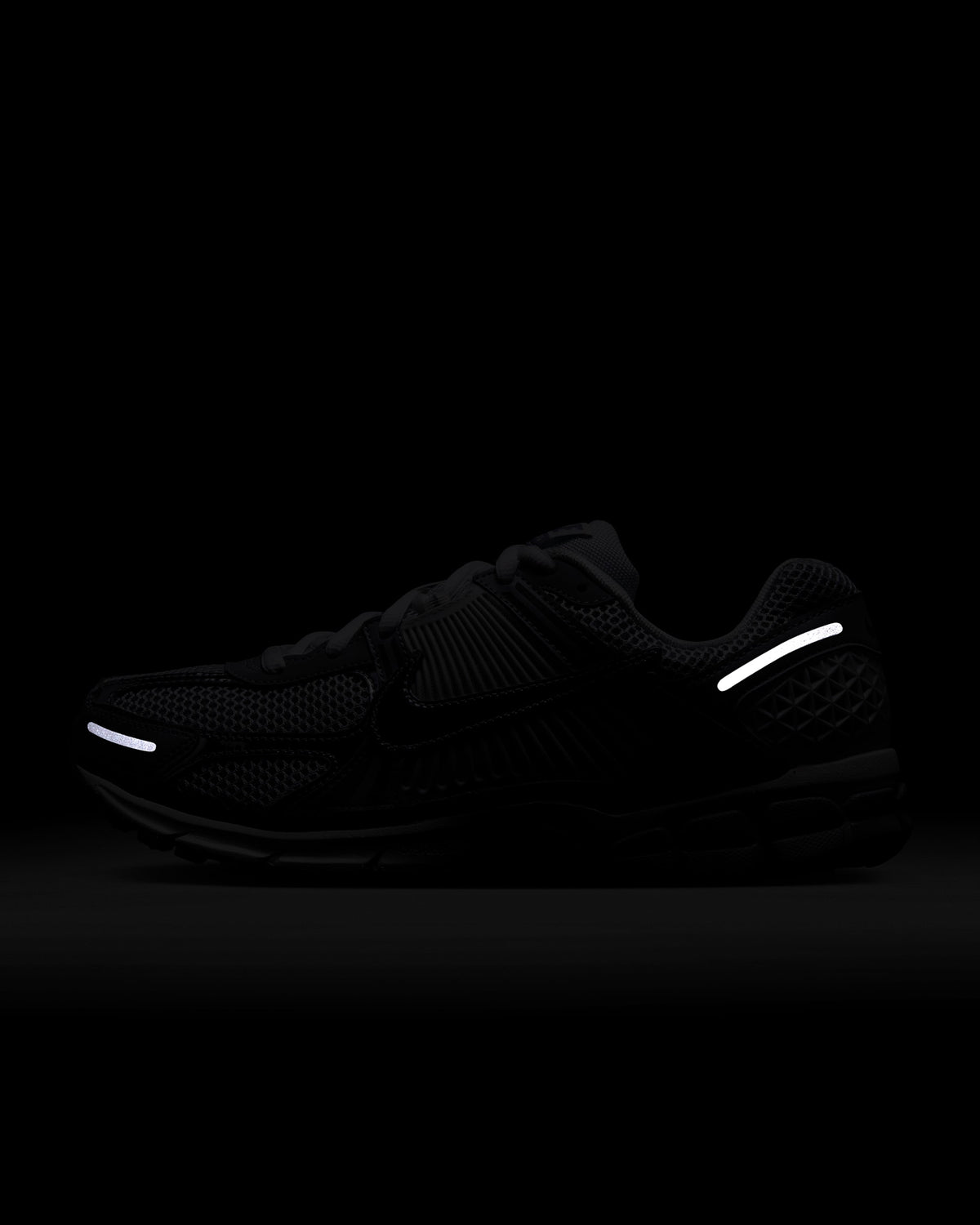 Nike Zoom Vomero 5 - Argenté/Blanc
