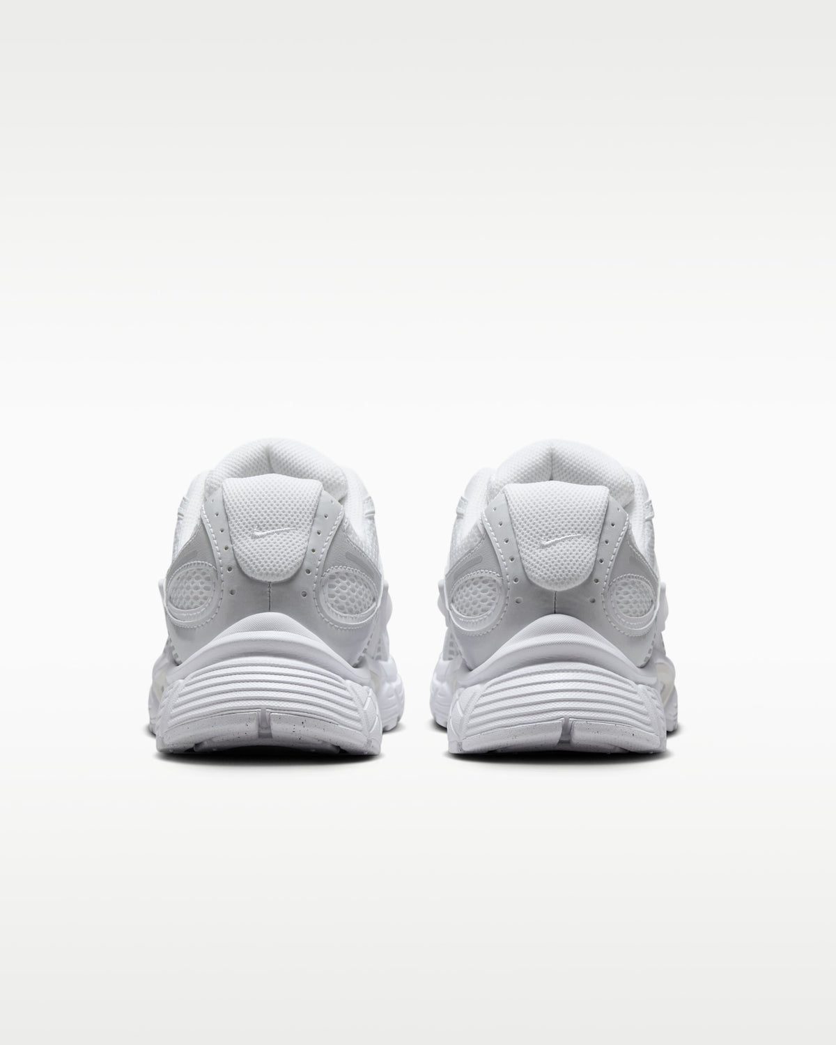 Nike V5 RNR - White & Metallic Silver