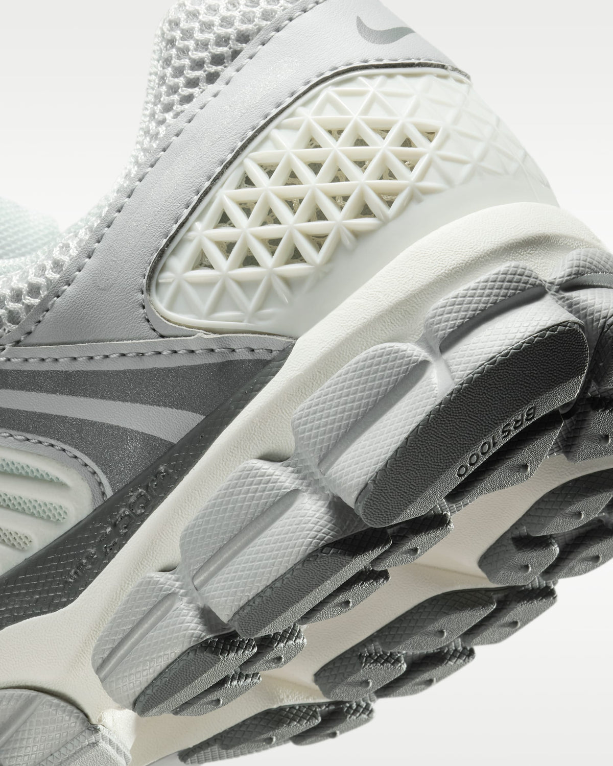 Nike Zoom Vomero 5 - Argenté/Blanc