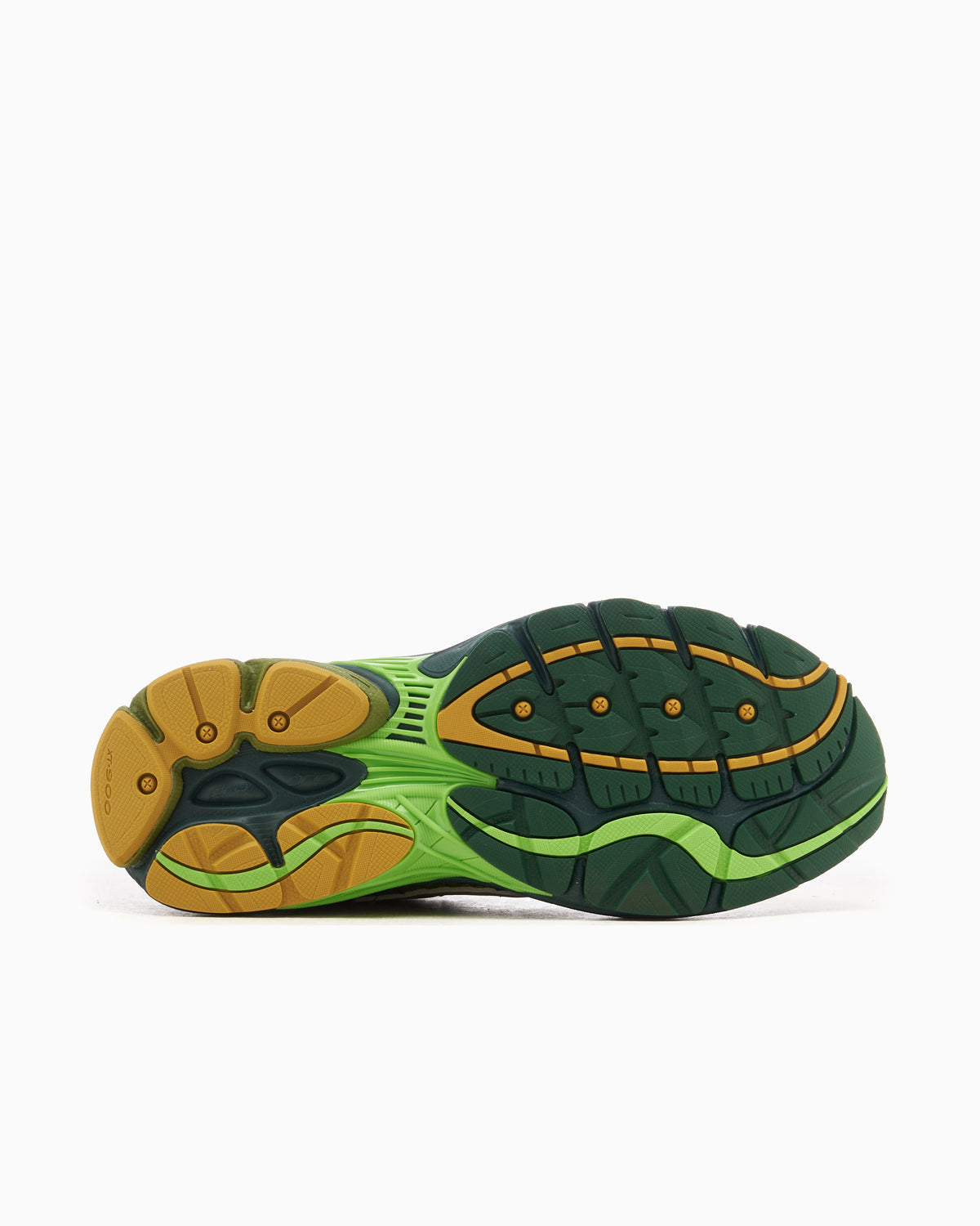 Saucony x Starcow ProGrid Omni 9 "Green Orange"