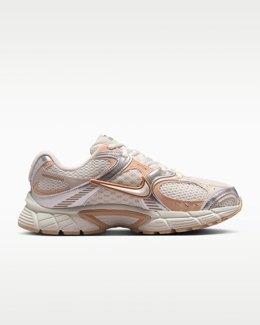 Nike V5 RNR - Style Y2K