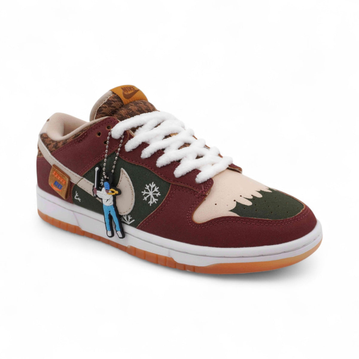 Nike Dunk Low SE "Abominable Snowman"
