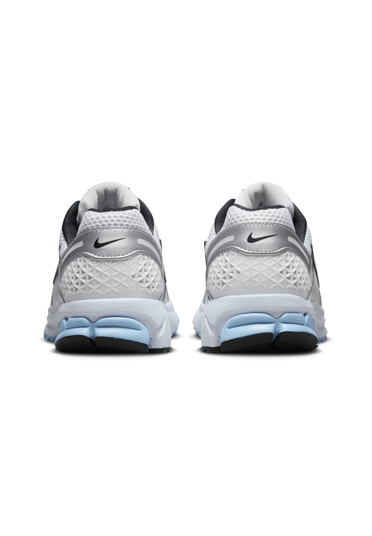Nike Zoom Vomero 5 "Metallic Silver"