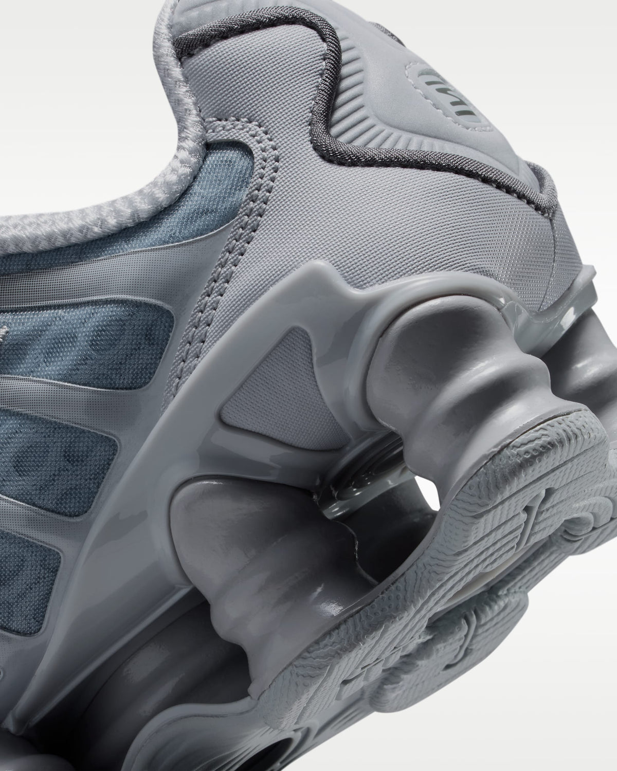 Nike Shox TL - Wolf Grey / Iron Grey