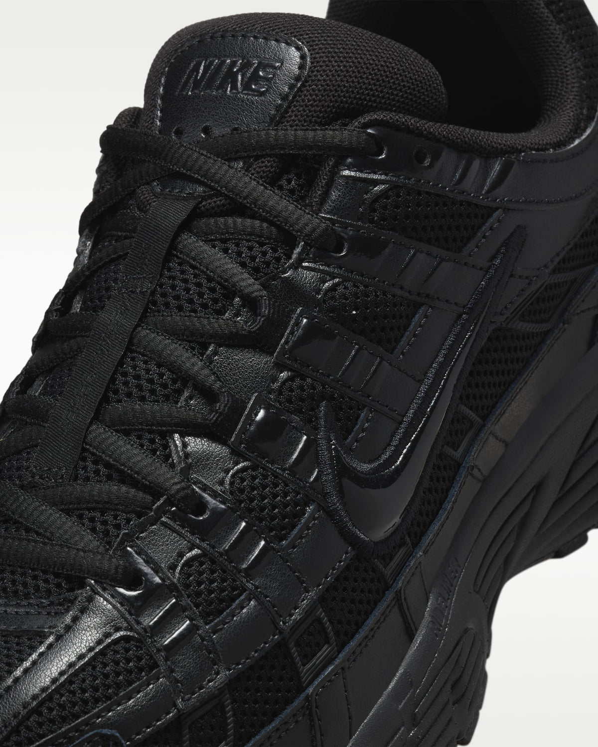 Nike P-6000 Noir