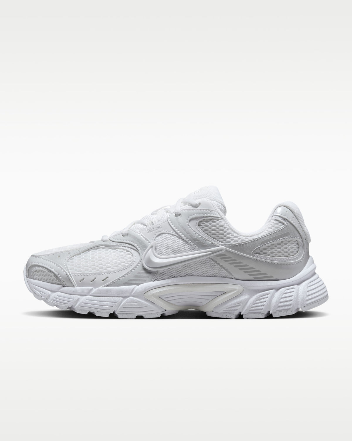 Nike V5 RNR - White & Metallic Silver