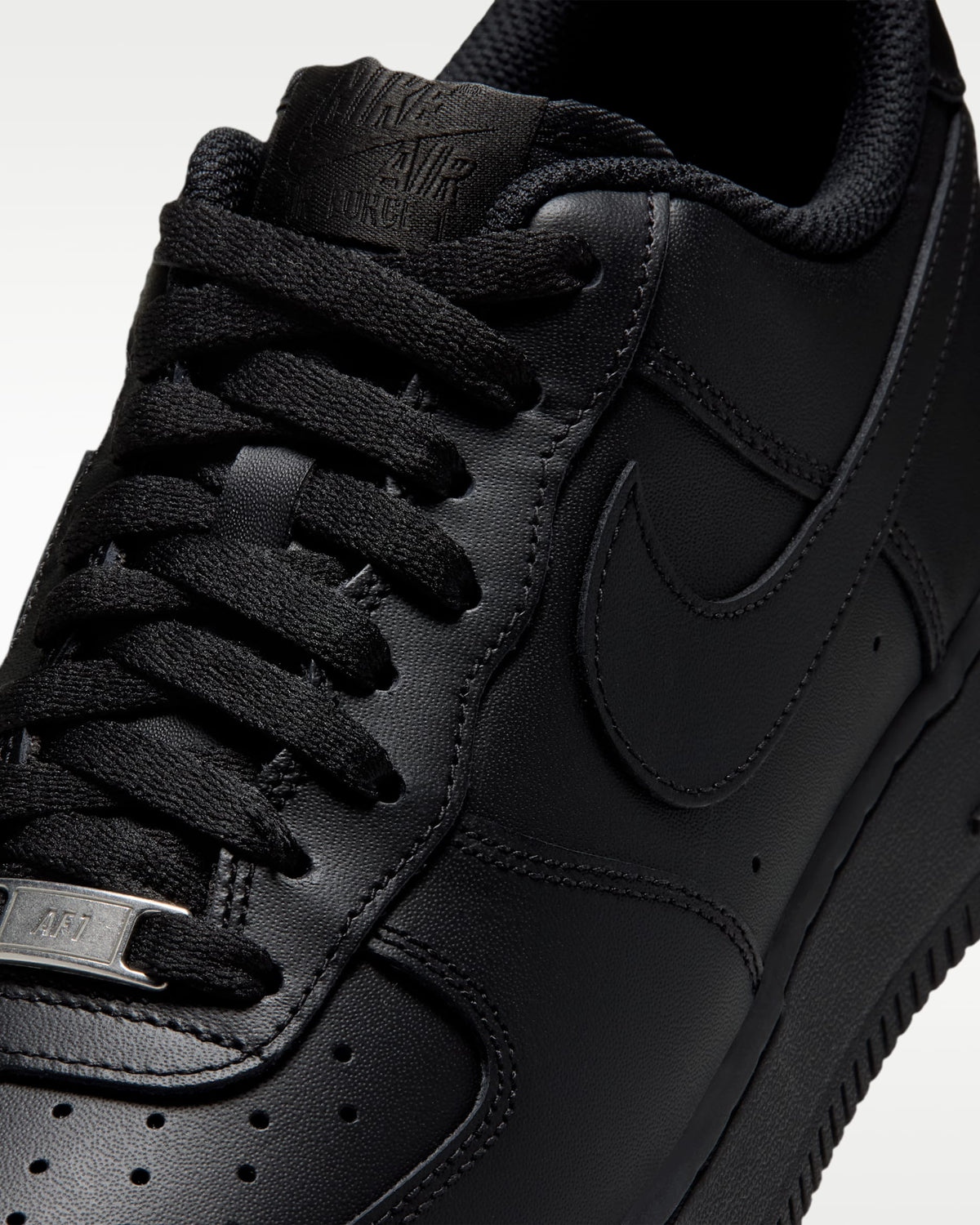Nike Air Force 1 Low "Noir"