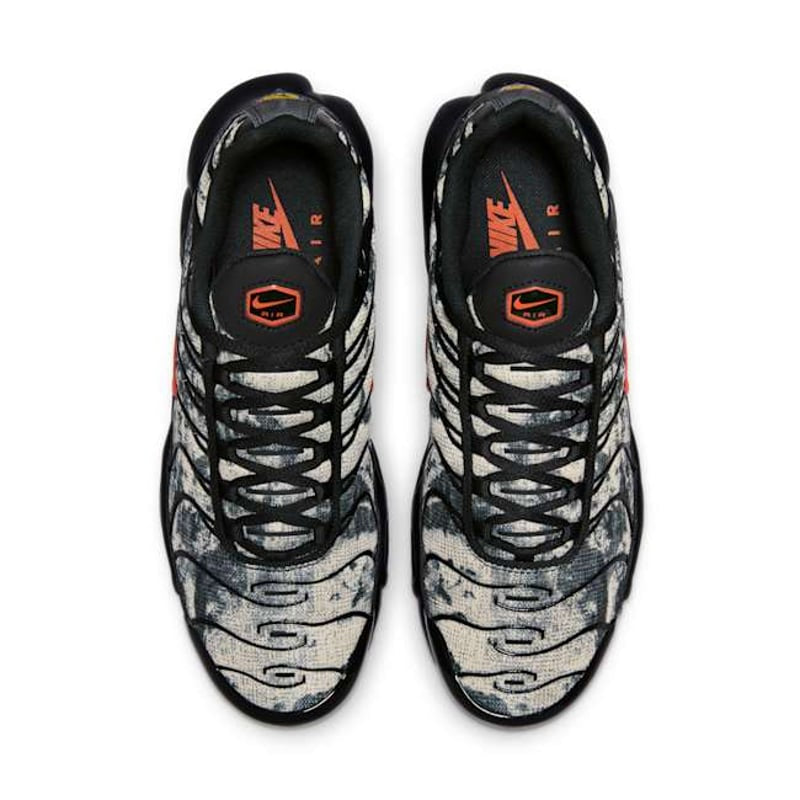 Nike Air Max Plus Camouflage Noir Safety Orange