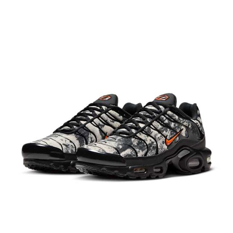 Nike Air Max Plus Camouflage Noir Safety Orange