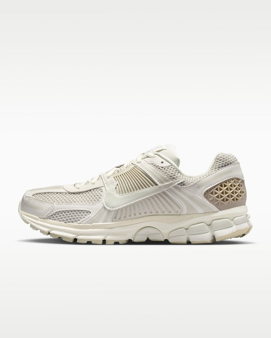 Nike Zoom Vomero 5 "Sail/Cream"