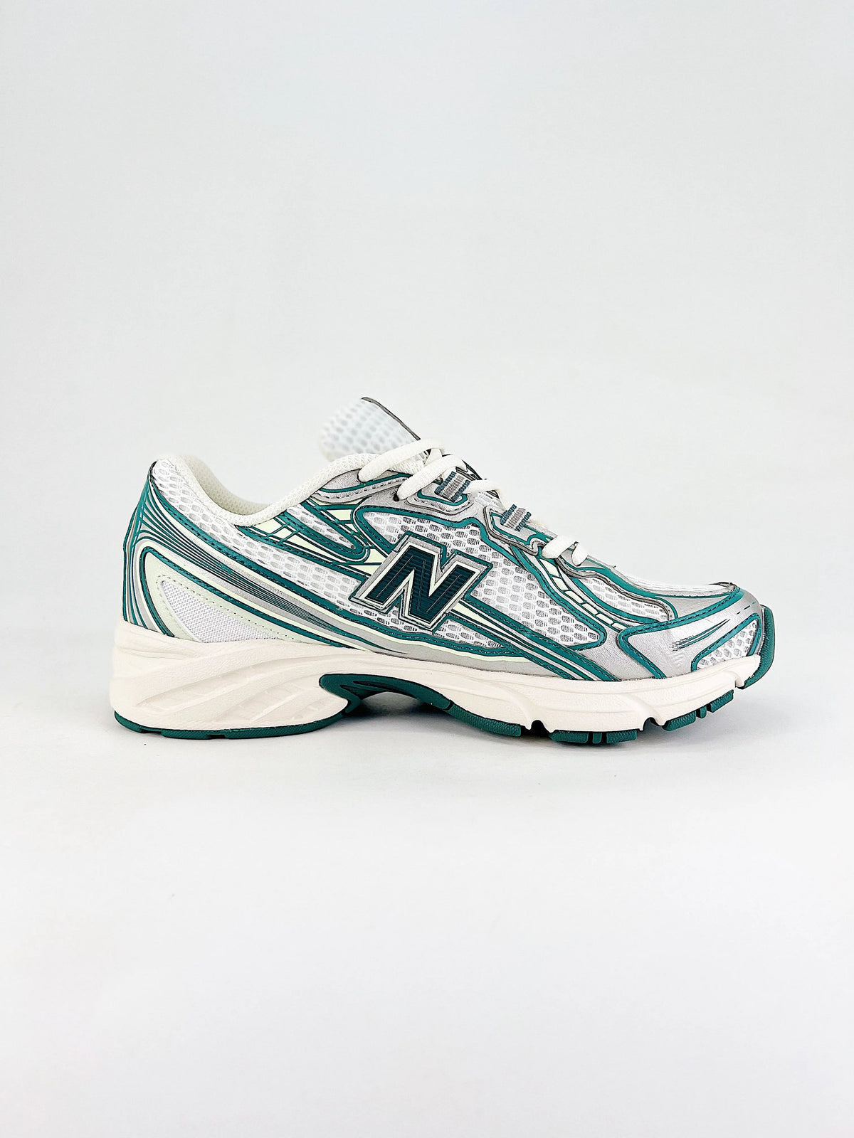 New Balance 740 - Blanc/Vert