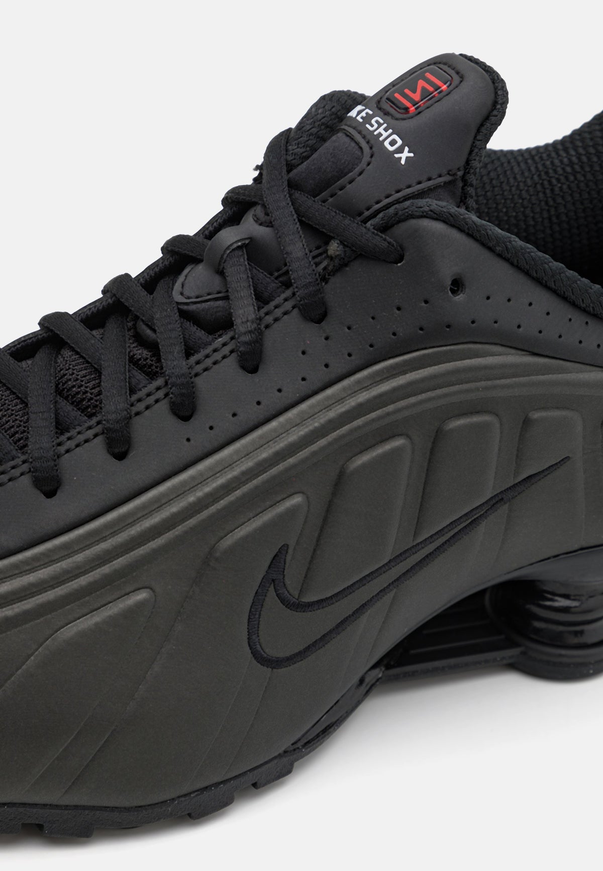 Nike Shox R4 "Noir"