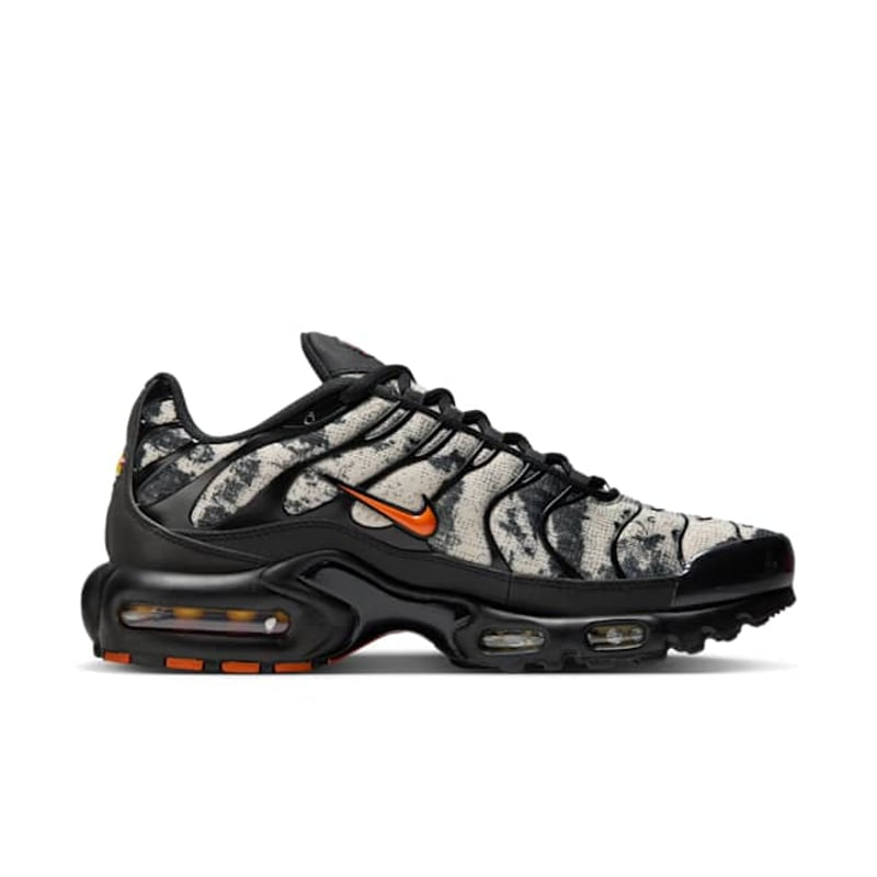 Nike Air Max Plus Camouflage Noir Safety Orange