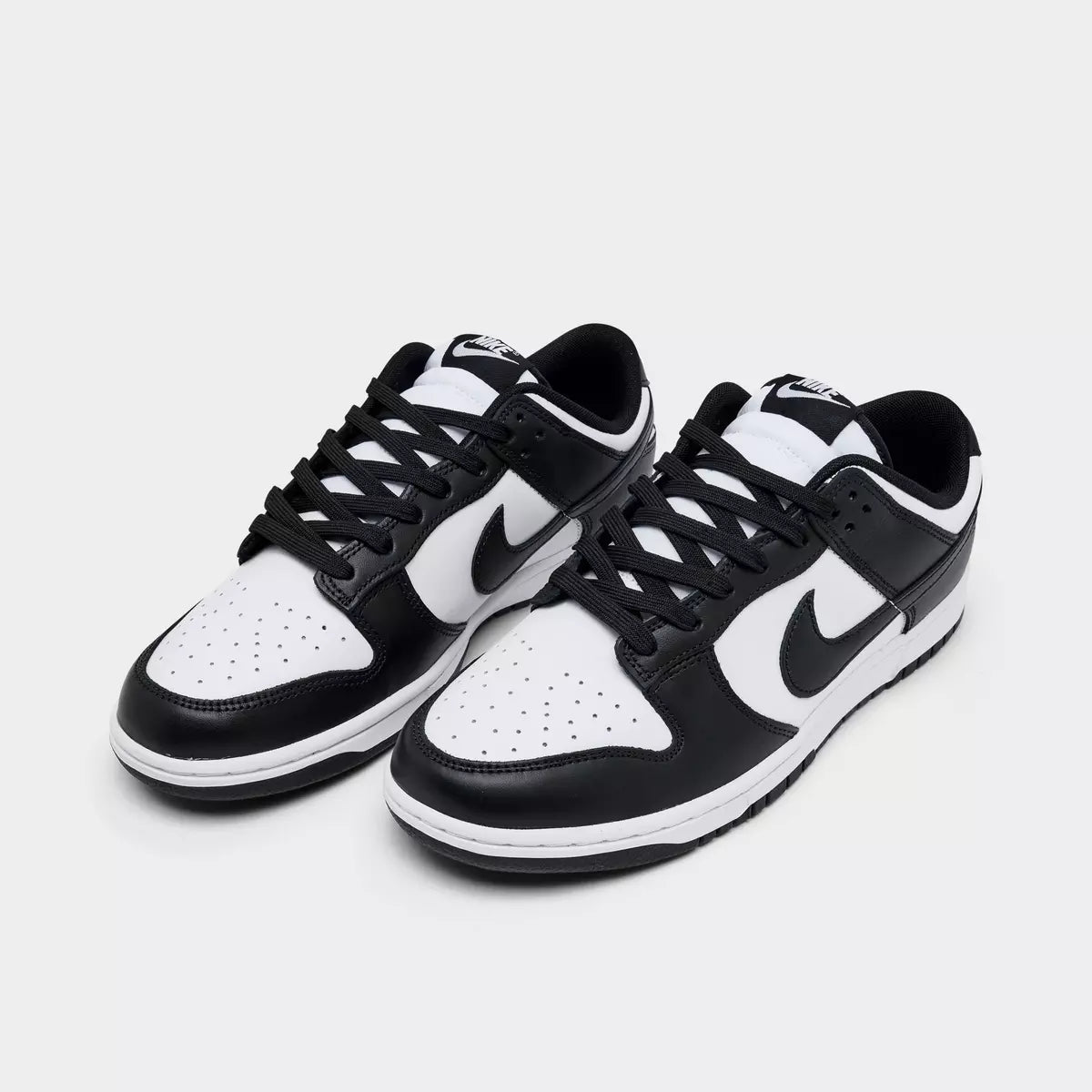 Nike Dunk Low "Panda"