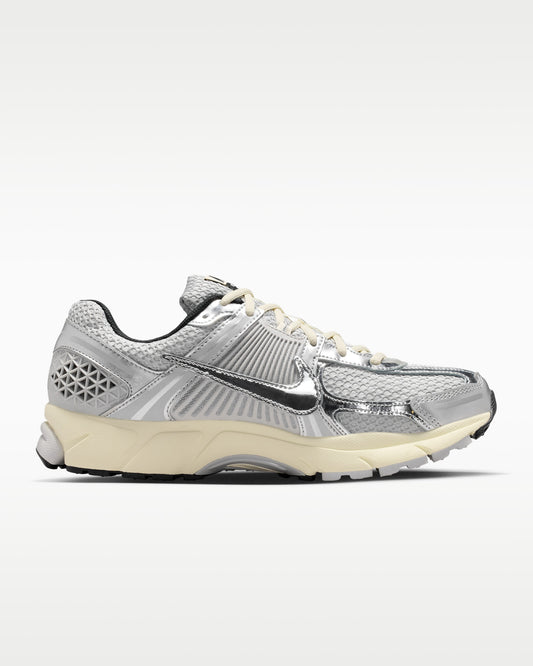 Nike Zoom Vomero 5 - Argent/Crème