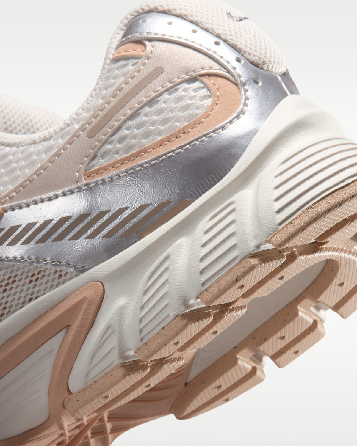 Nike V5 RNR - Style Y2K